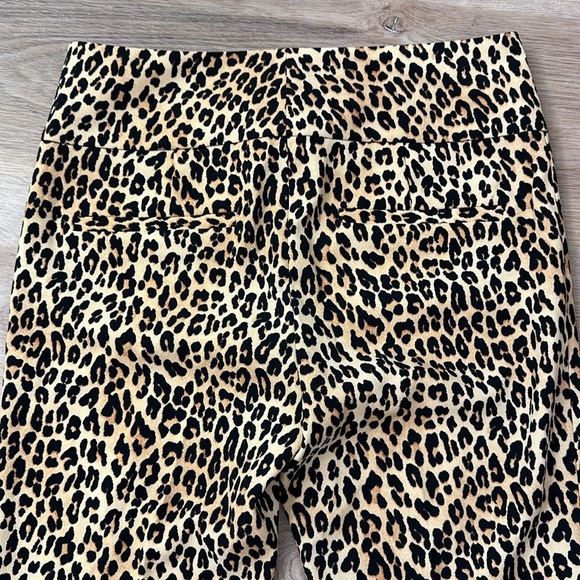 NEW Alice + Olivia Leopard Print High Waist Pants - Picture 7 of 10